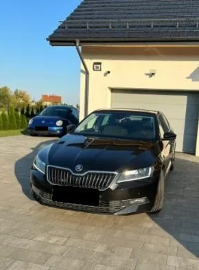 Skoda Superb 2.0TDI 4x4 Image 3